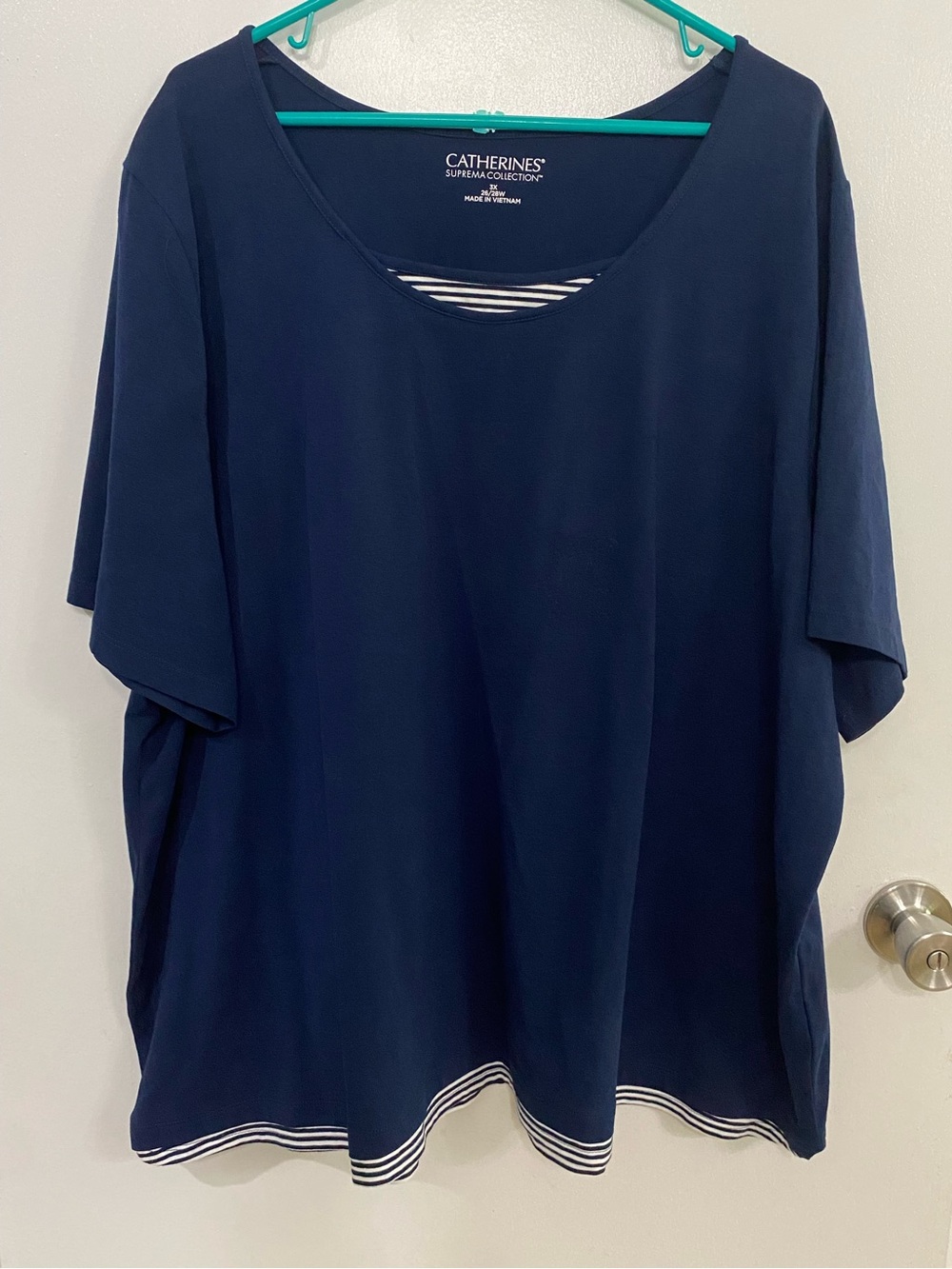 Catherines Navy Scoop Neck Top with Stripe Trim, size 3X